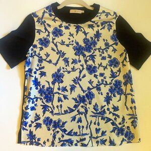 Tory Burch Silk Front Short Sleeve Sweater. Size Small